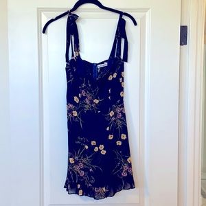 Reformation Christine Short Dress Size 2P